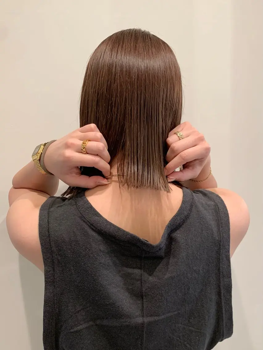 ミディアム カラー ブラウンカラー ボブ カット ヘアカラー トリートメント 落合希 Olivebeigeのヘアスタイル