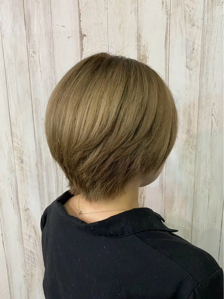 ショート カラー カットモデル 募集中🟡mikuのヘアスタイル