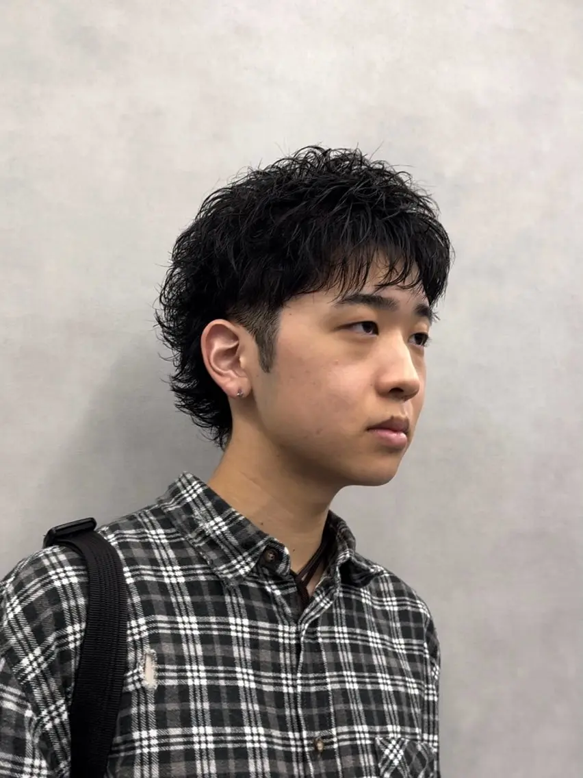 ショート メンズ スパイキーショート メンズウルフカット ショートヘア ウルフカット カット 安藤 晴大のヘアスタイル