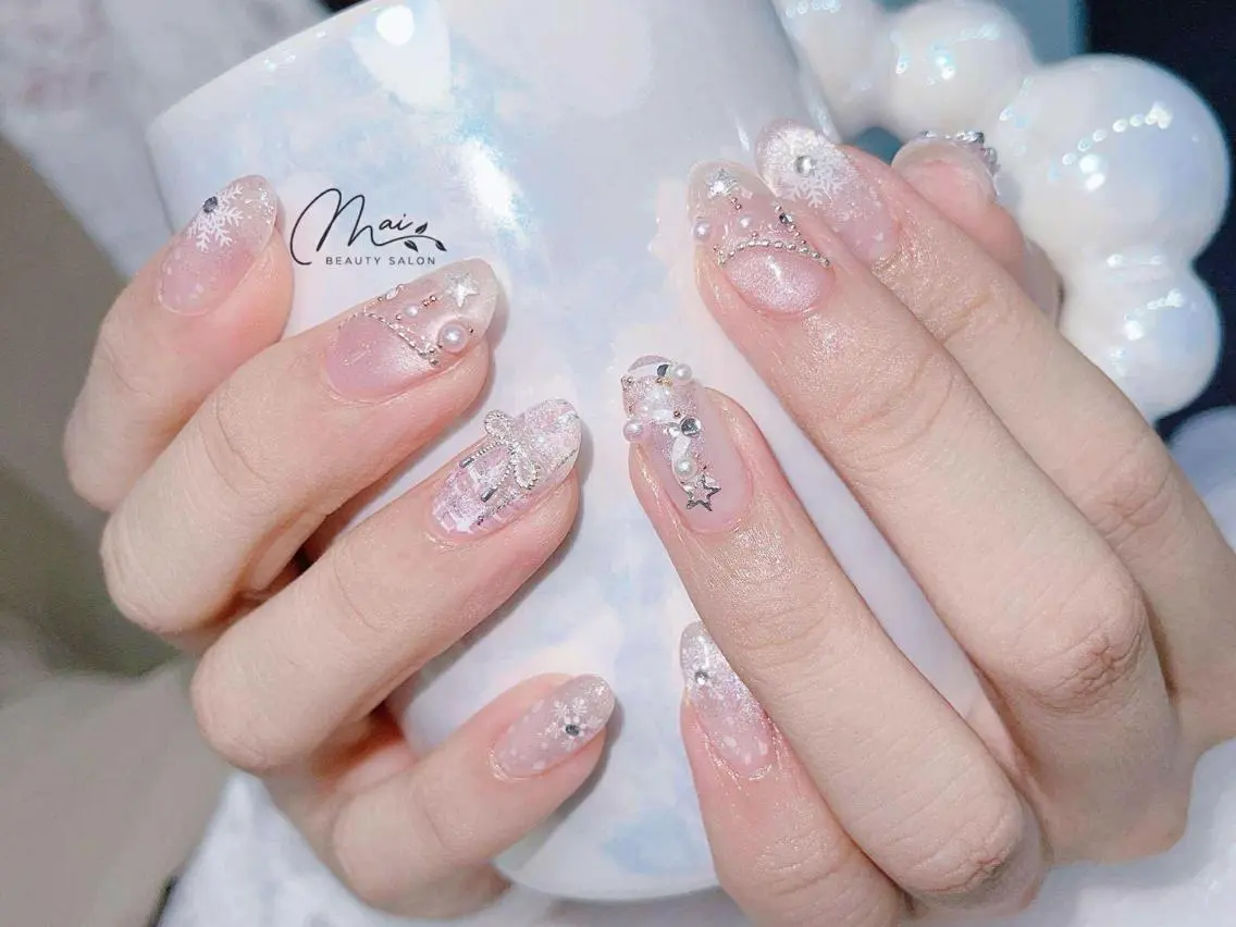 ネイル チークネイル クリアネイル フラッシュネイル フレンチネイル ハート MaiBeauty dodoのネイルデザイン