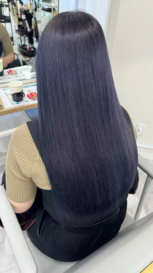 ロング カラー ブルーカラー 透明感カラー パープルカラー 髪質改善Acero. shoyaのヘアスタイル