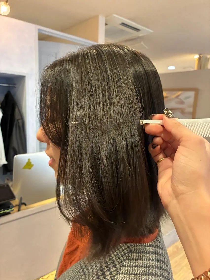 ミディアム 縮毛矯正 ケアストレート ハナシロミサキのヘアスタイル