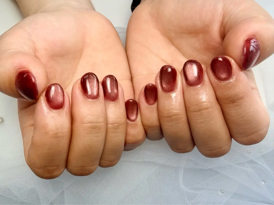 ネイル マグネットネイル nail salon Roaのネイルデザイン
