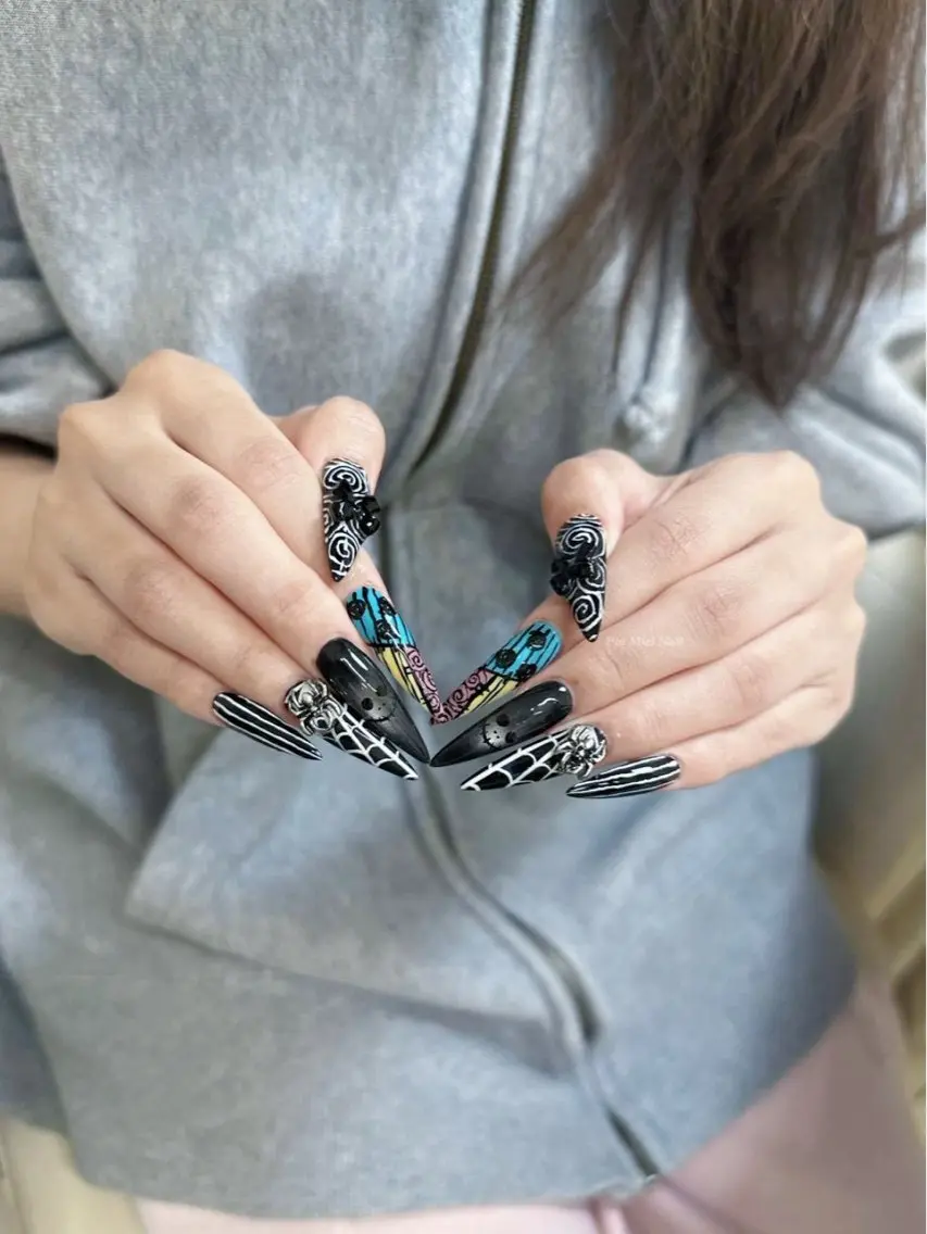 ネイル ハンドネイル HANA 長さだしのネイルデザイン