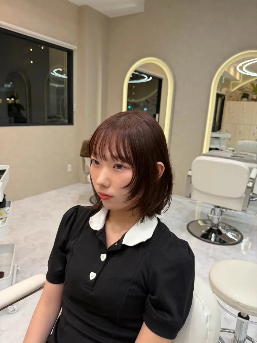 ミディアム レイヤーカット カット ヘアカラー 古賀 颯磨のヘアスタイル