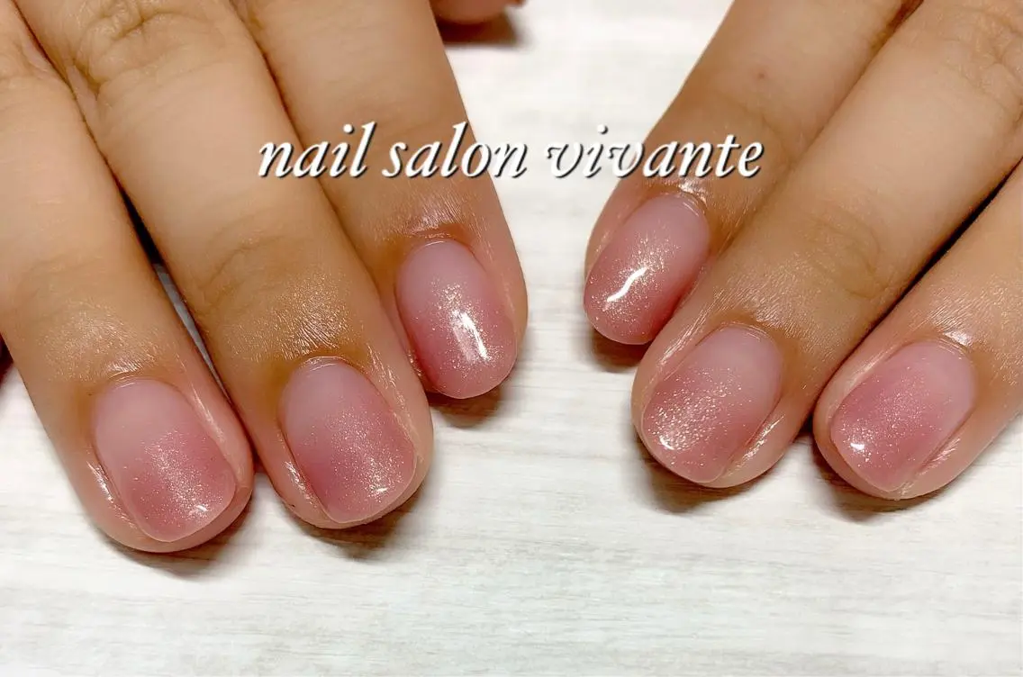ネイル グラデーション シンプルネイル nail salon vivanteのネイルデザイン