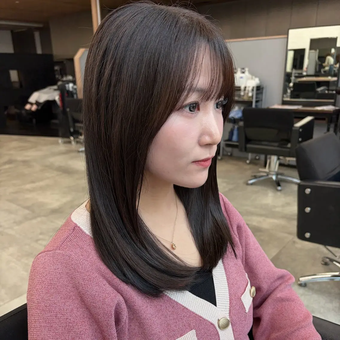 セミロング カラー ヘアカラー トリートメント カラーモデル募集🪐 /KOKIのヘアスタイル