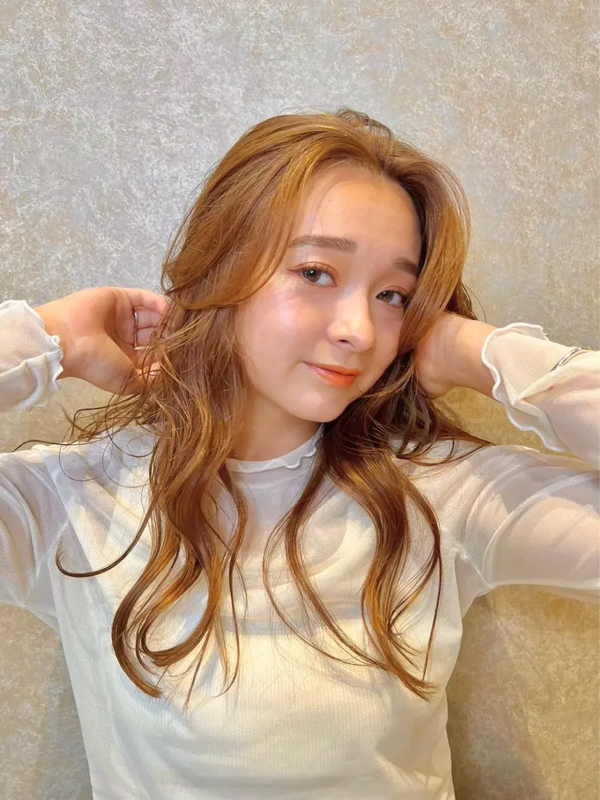 ロング カット ヘアカラー トリートメント 片柳 美友季のヘアスタイル