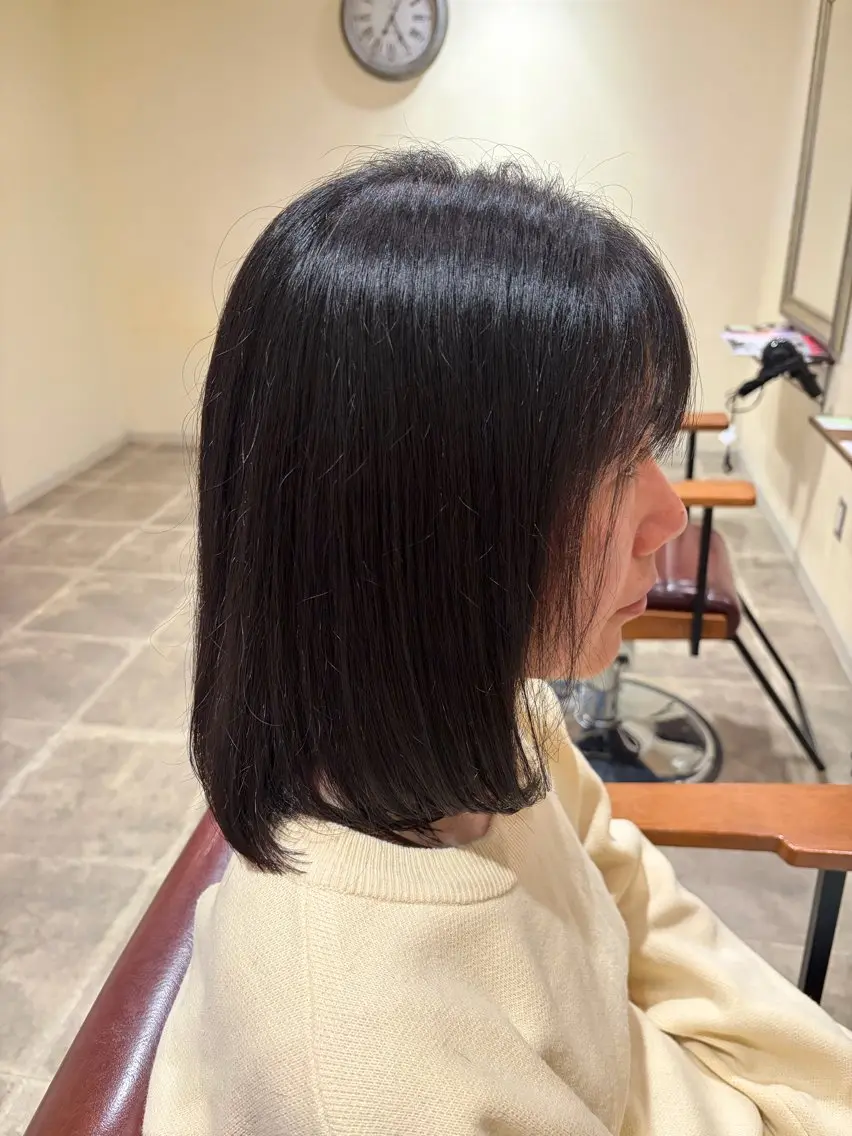 ミディアム 西村 さくらのヘアスタイル