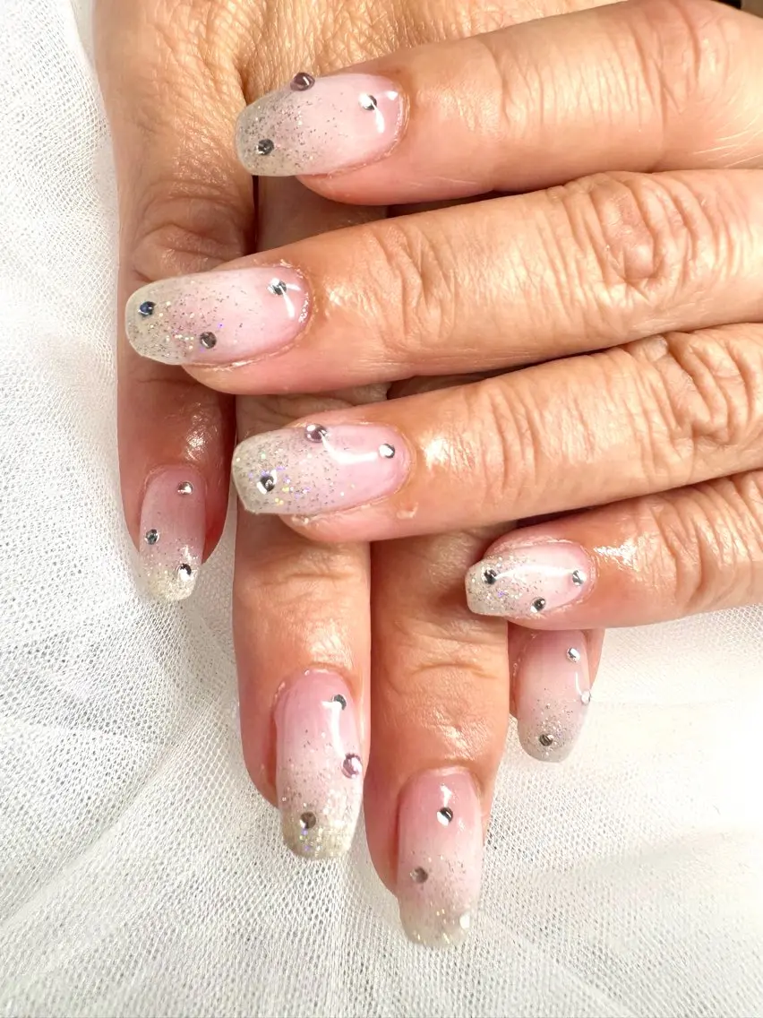 ネイル ストーンネイル ハンドネイル 新宿マグネット Mii Nailのネイルデザイン