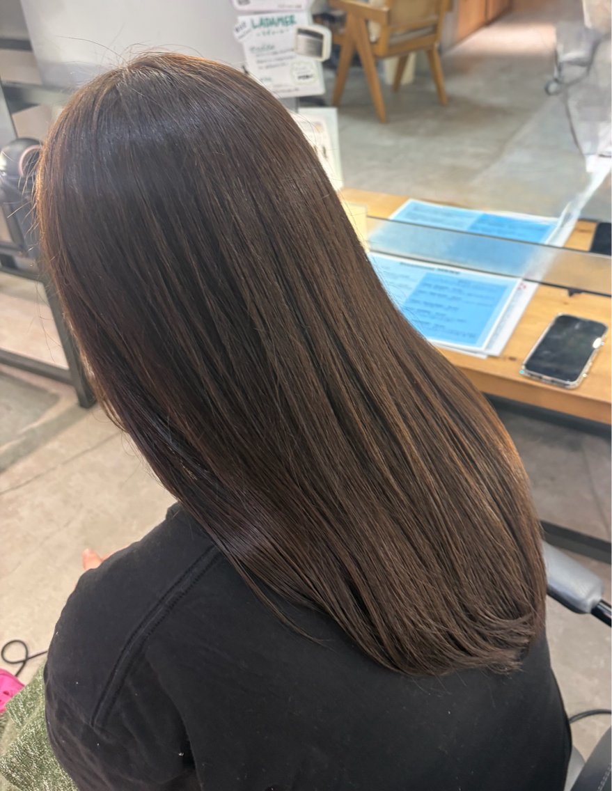 カラー グレージュ 高橋 航大のヘアスタイル