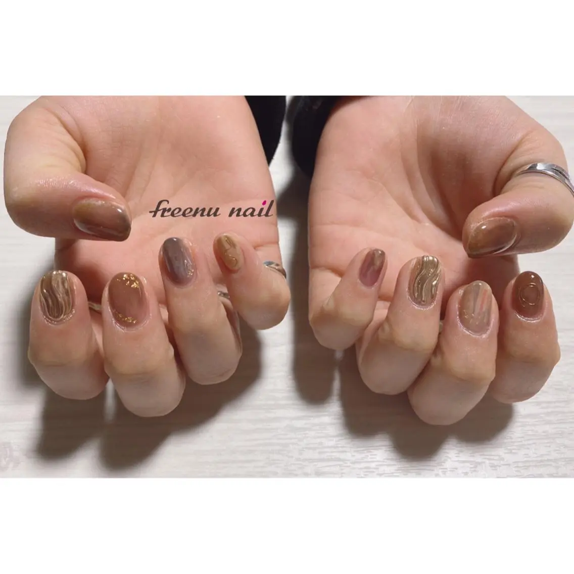 ネイル ニュアンスネイル freenu nail【24H】のネイルデザイン