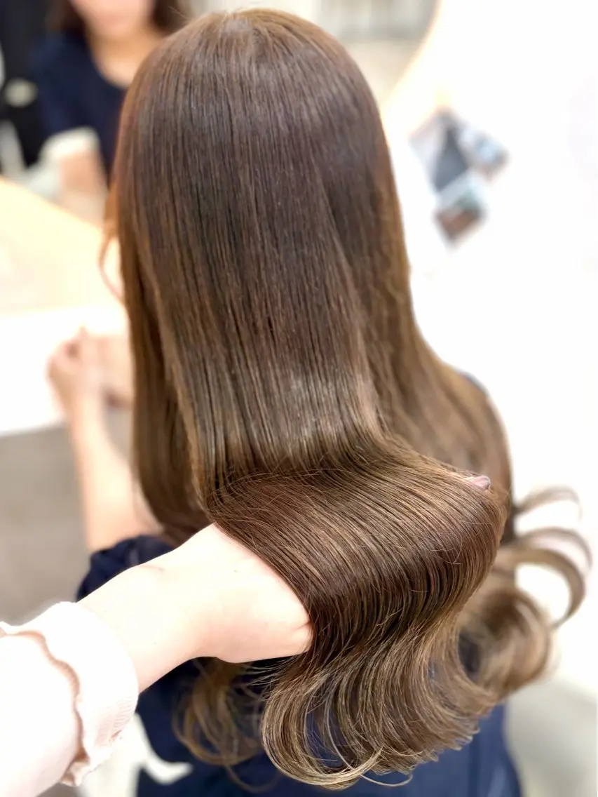 ロング カラー アッシュ ベージュカラー ヘアカラー トリートメント 🎀asumi🍓 モデル様募集中🎀のヘアスタイル