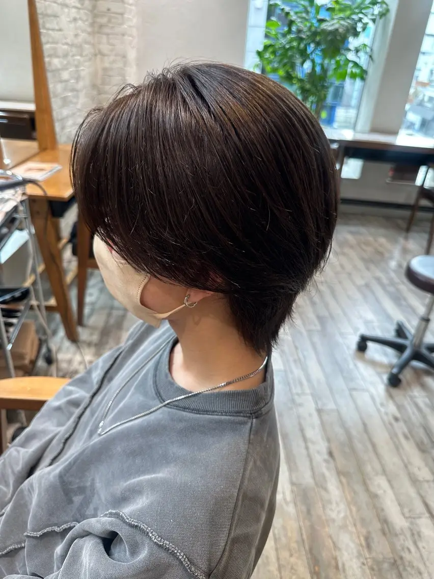 ショート 丸山 心 / 艶カラーのヘアスタイル