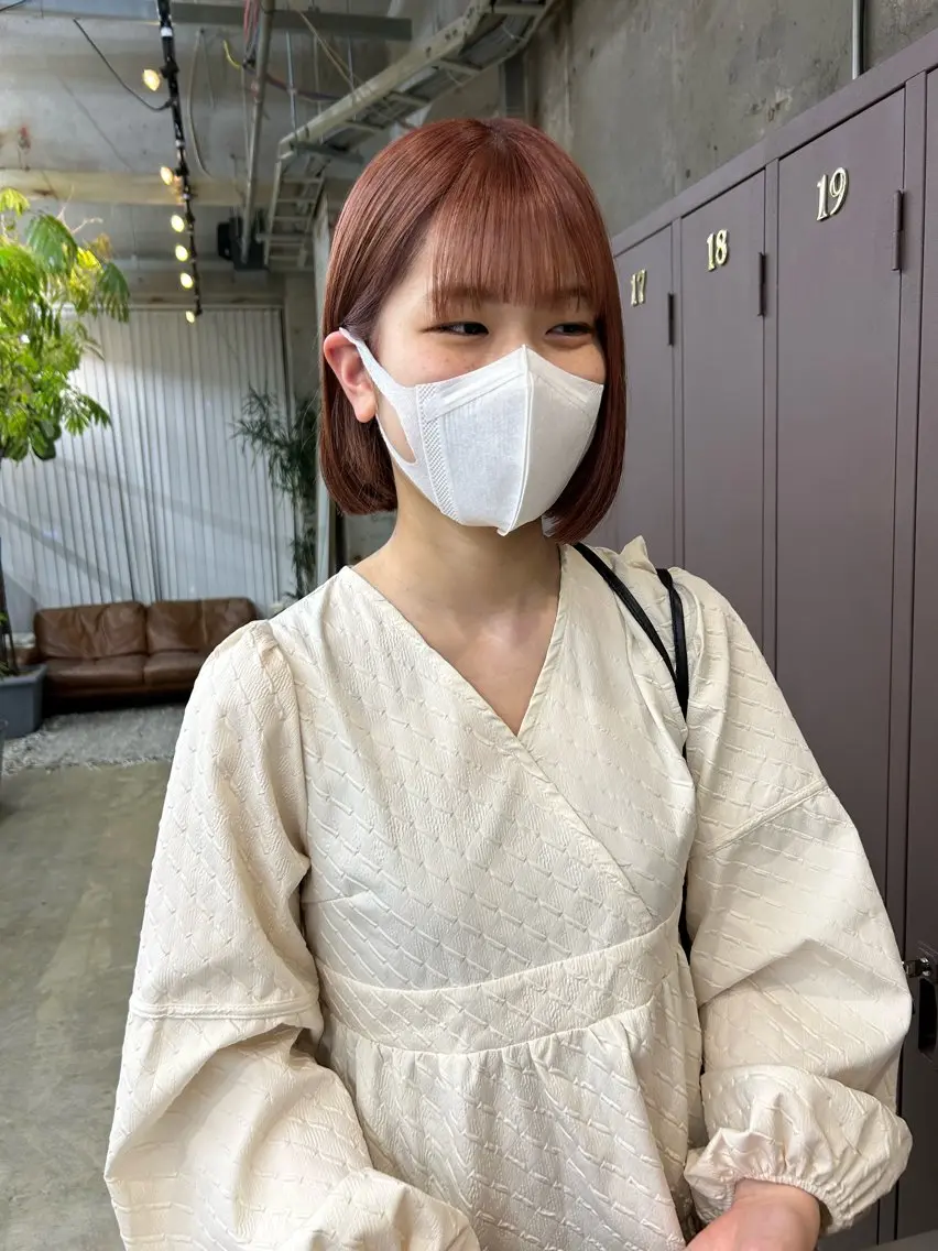 ミディアム カラー ベージュカラー ピンクカラー ピンクベージュ ボブ カット ヘアカラー maho/垢抜け カラーパーマメイクのヘアスタイル