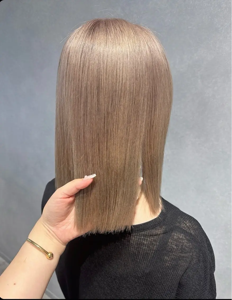 ミディアム カラー ブリーチ ヘアカラー 唐澤 千尋のヘアスタイル