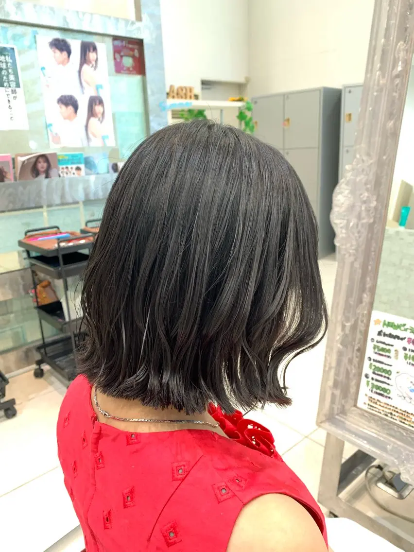 ミディアム 外ハネヘア 店舗代表 佐藤 幸平のヘアスタイル