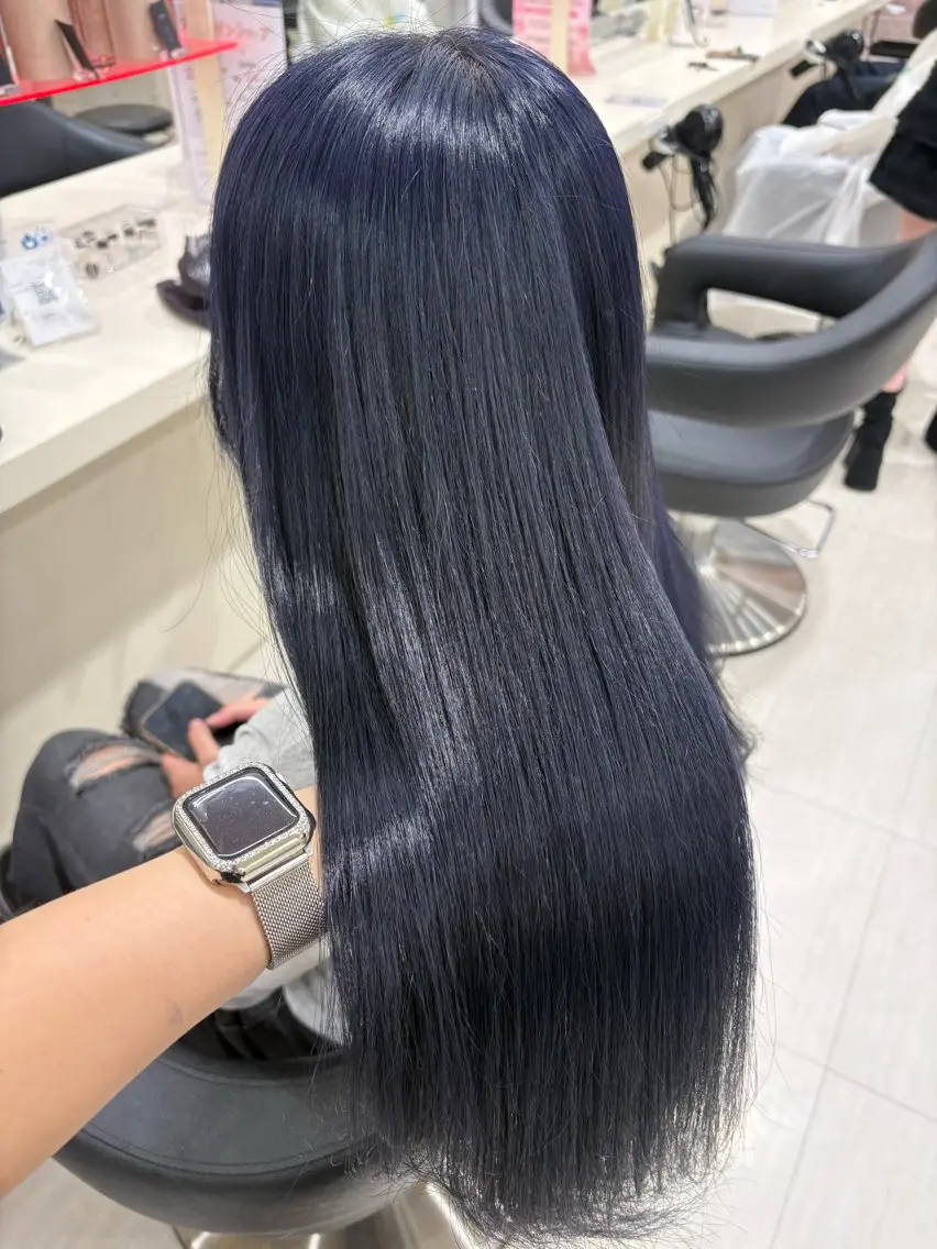 ミディアム カラー ヘアアレンジ ヘアカラー 💟RINNA 艶カラー💟のヘアスタイル