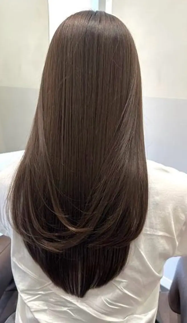 カラー 桑原 裕紀のヘアスタイル
