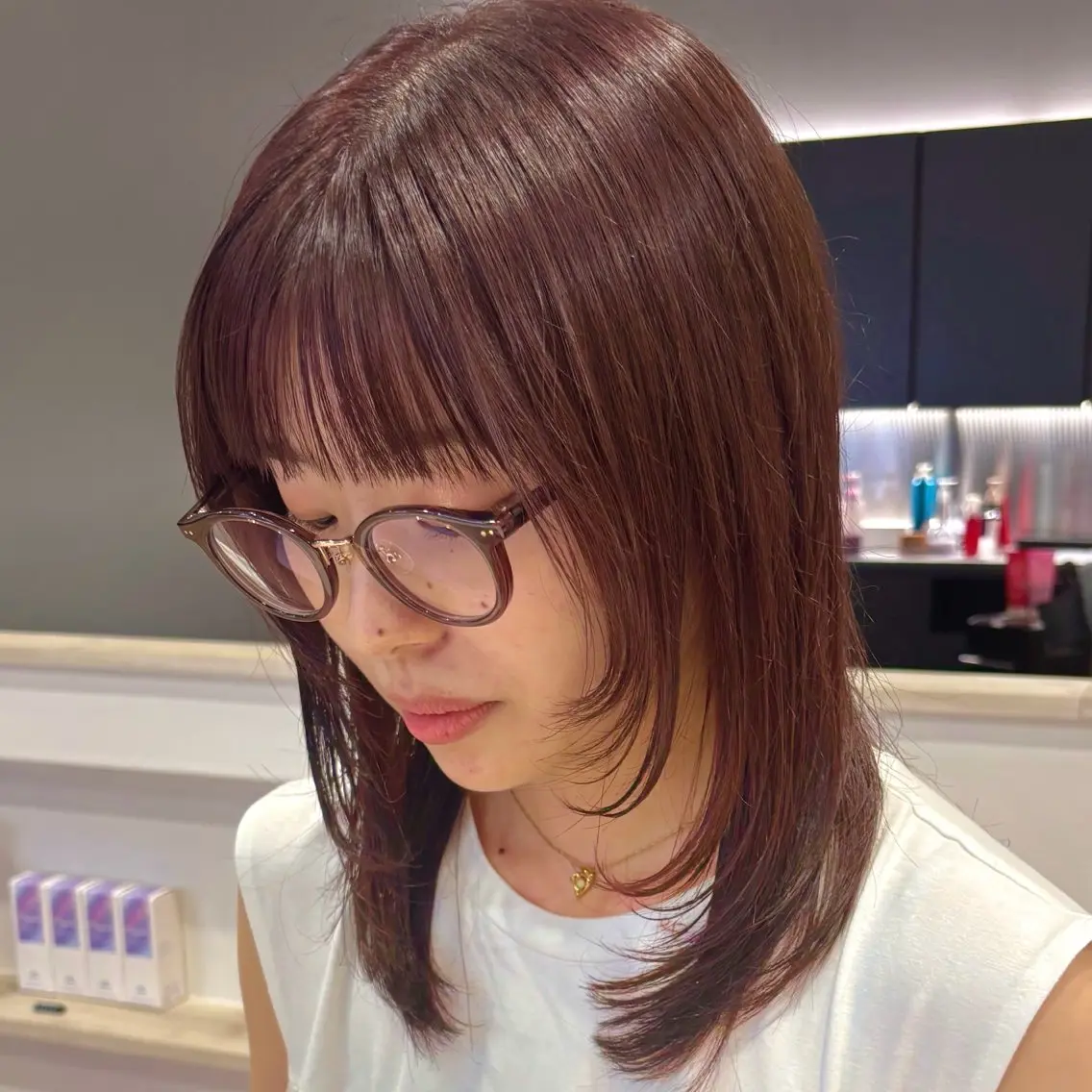 ミディアム カラー ブラウンカラー ラベンダーカラー ラベンダーブラウン 顔まわりレイヤー 顔周りカット カット ヘアカラー トリートメント 杉原魁/髪質改善/ 似合わせパーマのヘアスタイル