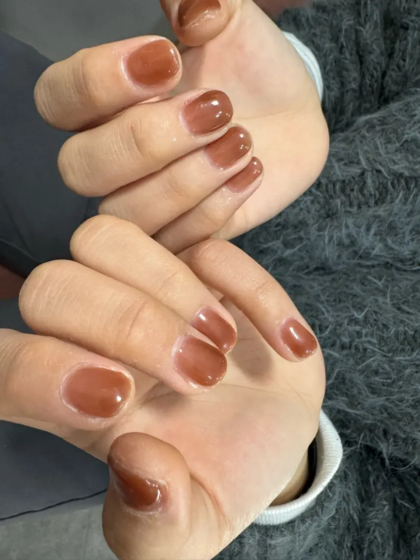 ネイル LAVISH 大和店 emi・:*+のネイルデザイン
