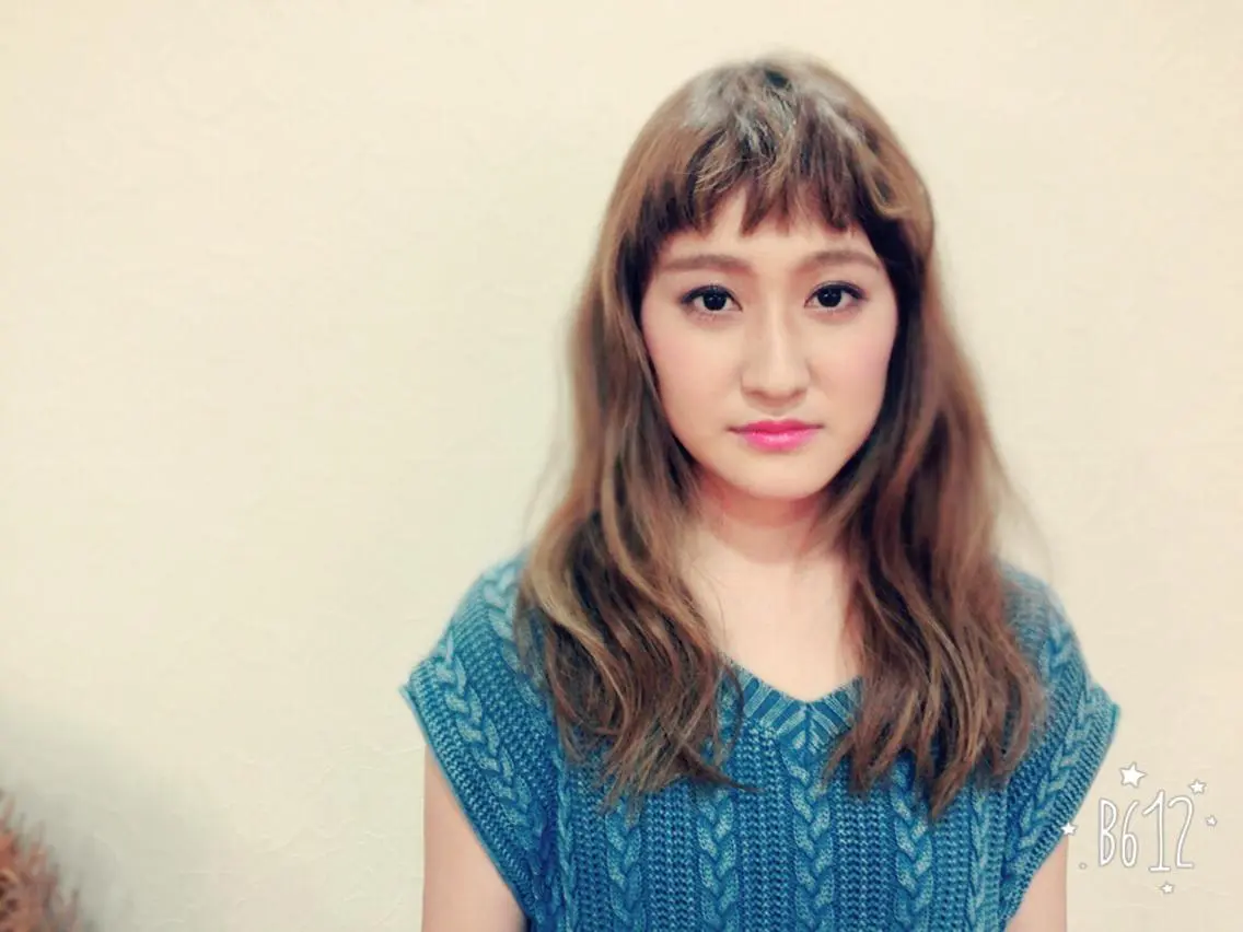 セミロング カラー パーマ 外国人風カラー 奥野 紗弓のヘアスタイル