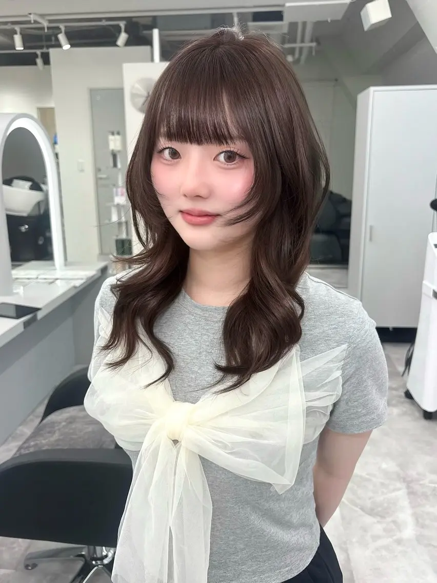 セミロング カラー ヘアカラー トリートメント 盛れる韓国ヘア🩰/ ワンホンヘア/華のヘアスタイル