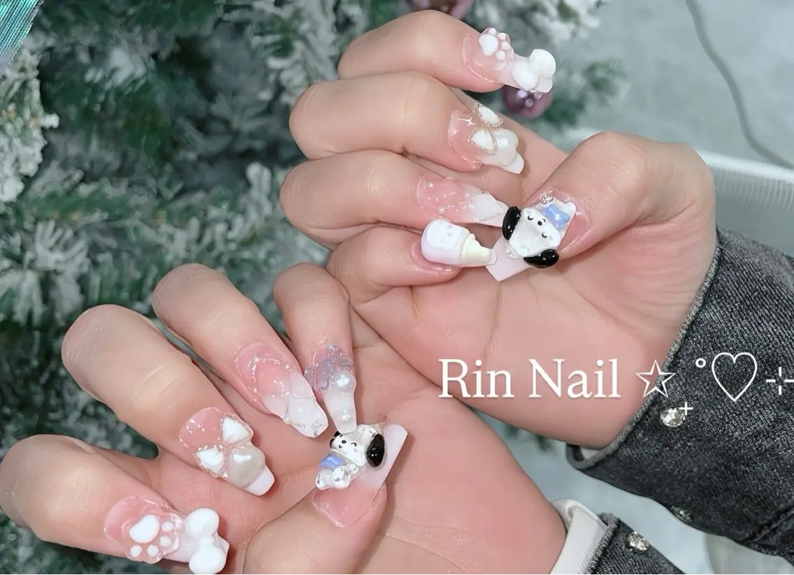 ネイル ボルドー フレンチネイル グラデーション キラキラネイル 韓国ネイル ハンドネイル Rin Nail 新大久保店のネイルデザイン
