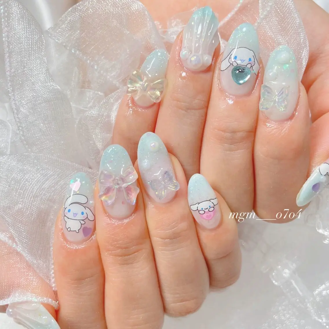 ネイル ハンドネイル ハンドケア MoON...❤︎ MeGuのネイルデザイン