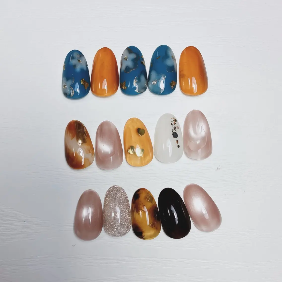 ネイル フットネイル 氷ネイル・うるうるネイル マグネットネイル ニュアンスネイル シンプルネイル ハンドネイル nail salon anoneのネイルデザイン