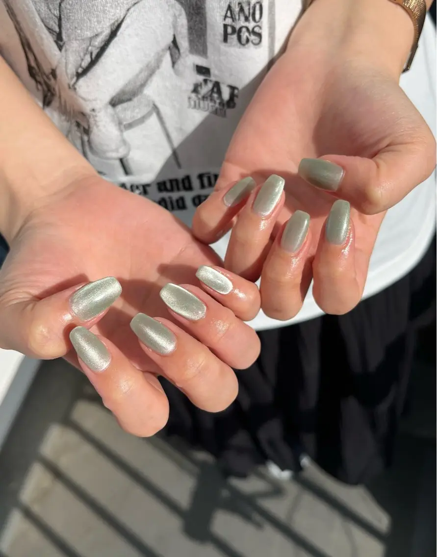 ネイル オーロラネイル フットネイル フレンチネイル ジェルネイル 韓国ネイル kiki nail たまプラーザのネイルデザイン