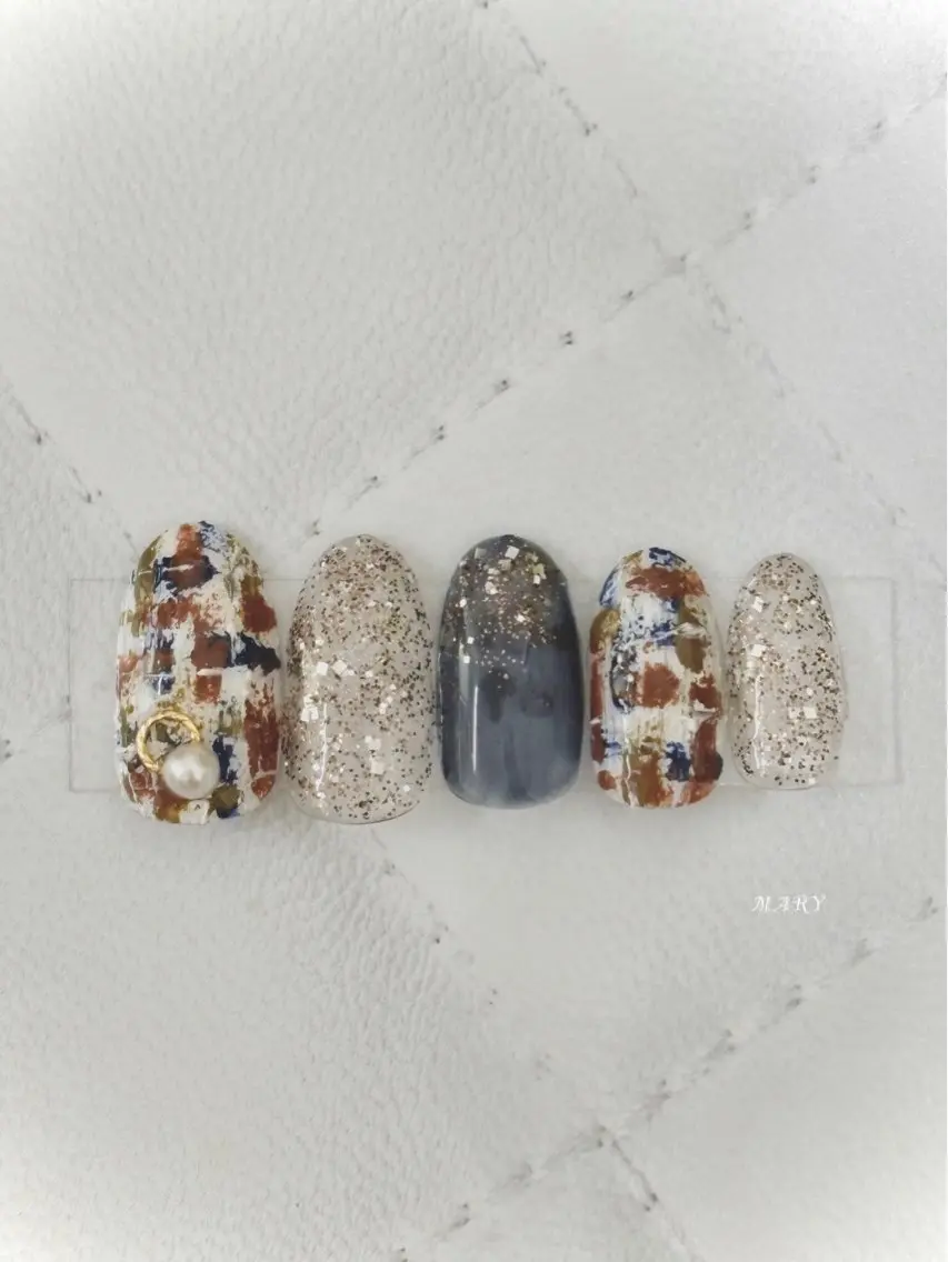 ネイル マグネットネイル ニュアンスネイル ワンカラーネイル ツイードネイル 冬ネイル ハンドネイル Mary nail .narumiのネイルデザイン