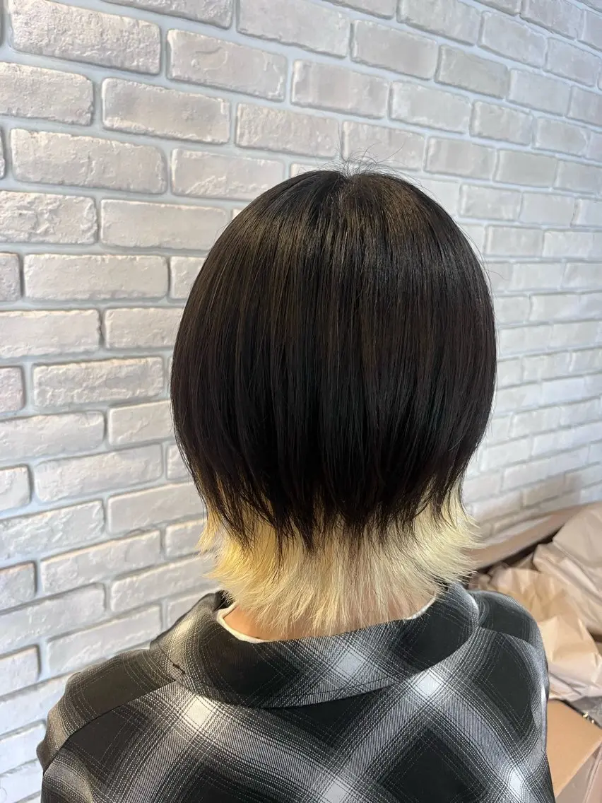 ミディアム ヘアカラー ひかる 🌀のヘアスタイル