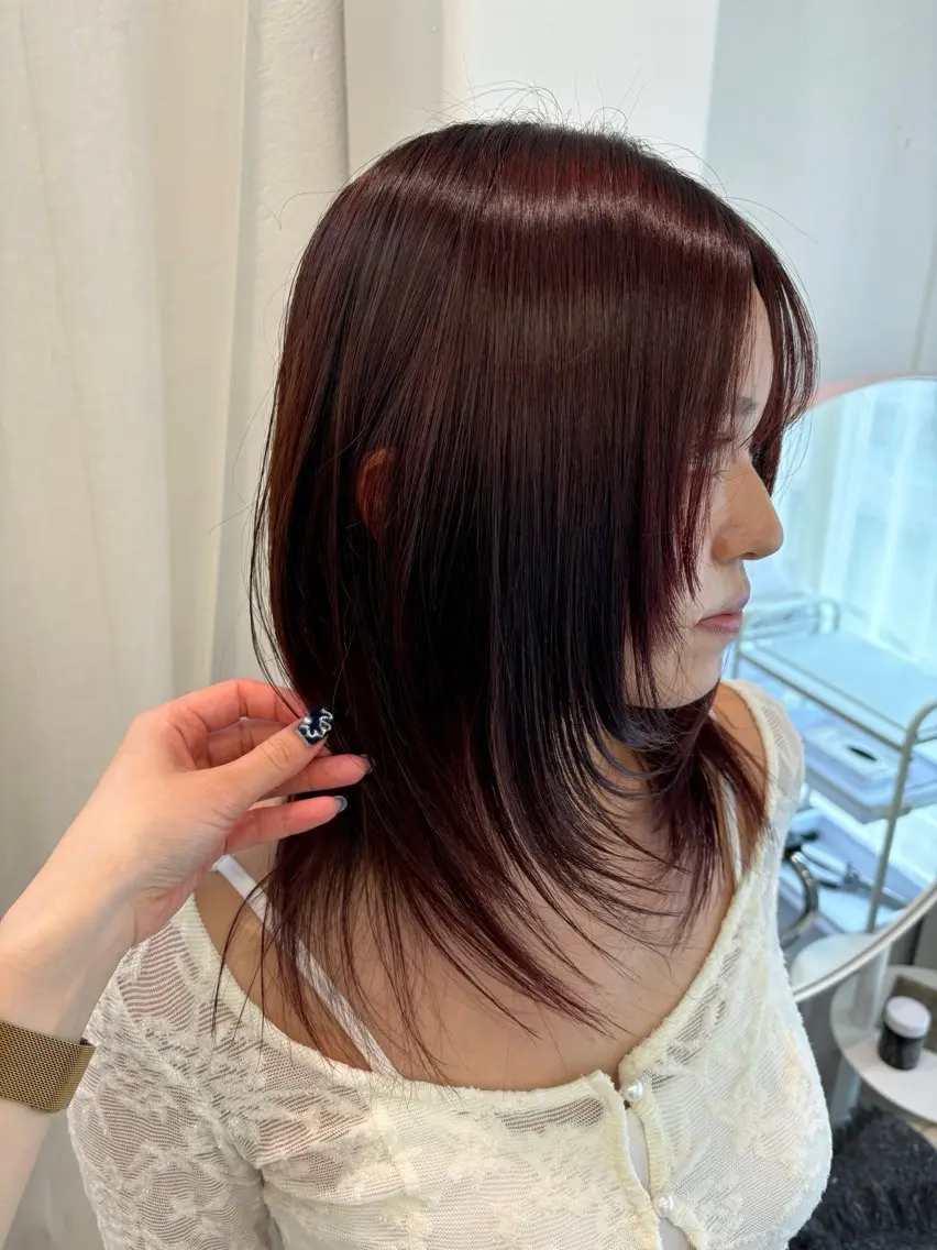 ミディアム カラー ブリーチ ダブルカラー ブリーチなしカラー 韓国風ヘア カット ヘアカラー トリートメント レイヤーカット🎀 kanaのヘアスタイル
