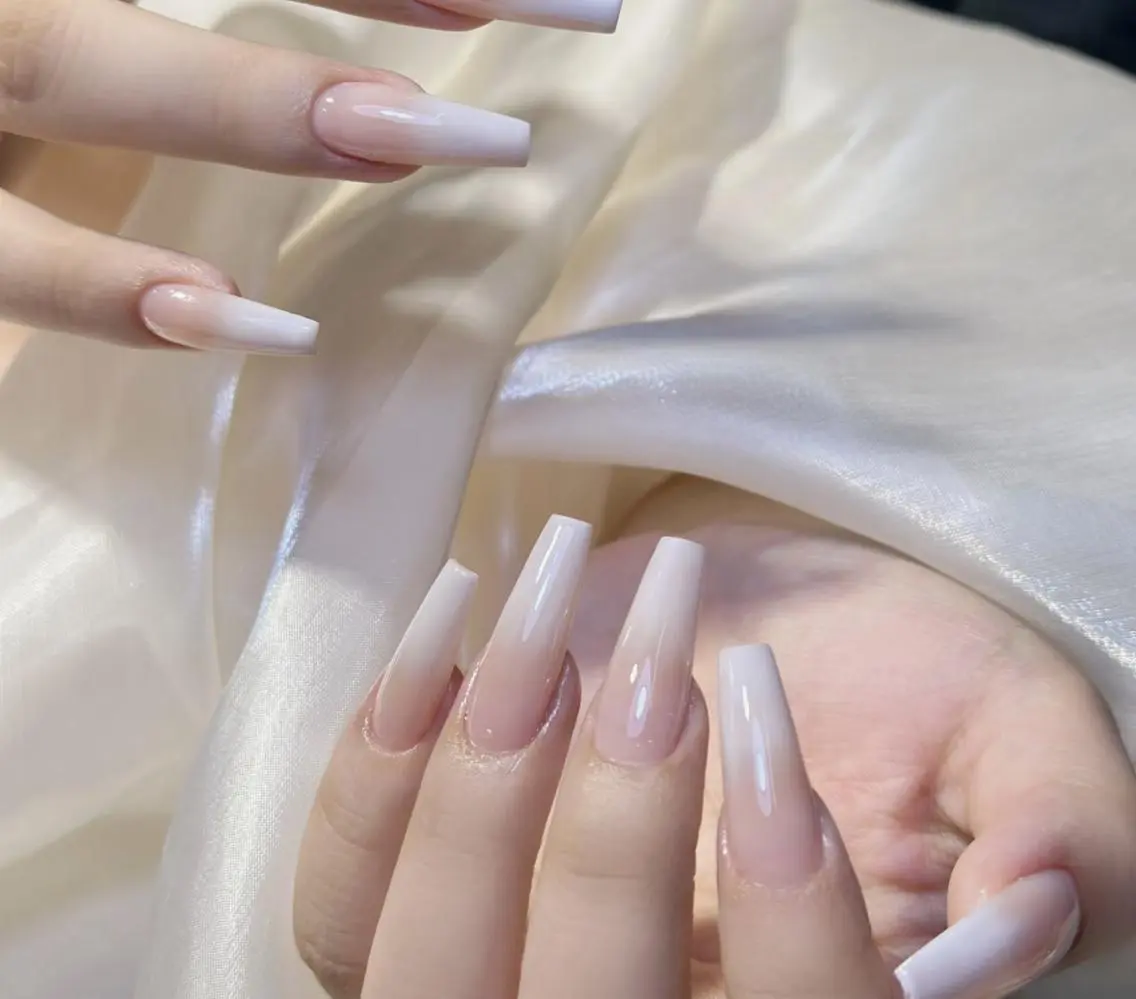 ネイル ハンドネイル Pure&Rich Nailのネイルデザイン