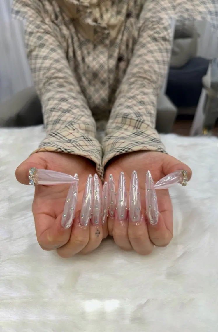 キッズ ネイル 持ち込み Nail&Eye hanaの眉毛・アイブロウイメージ