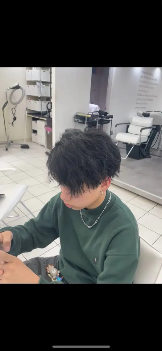 パーマ カット パーマ 成瀬スパイラル パーマ清水大隼のヘアスタイル