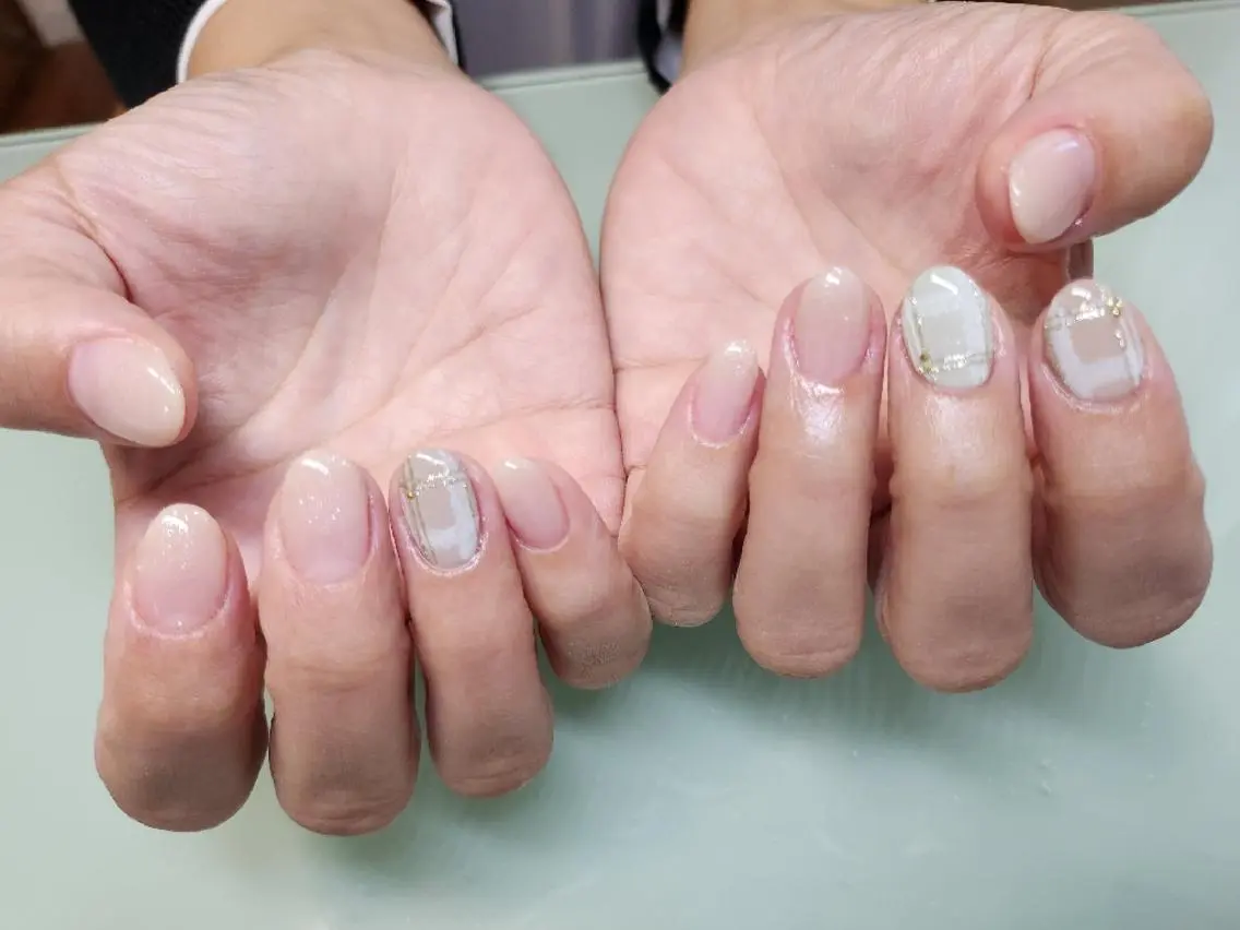 ネイル Lapis Nailのネイルデザイン