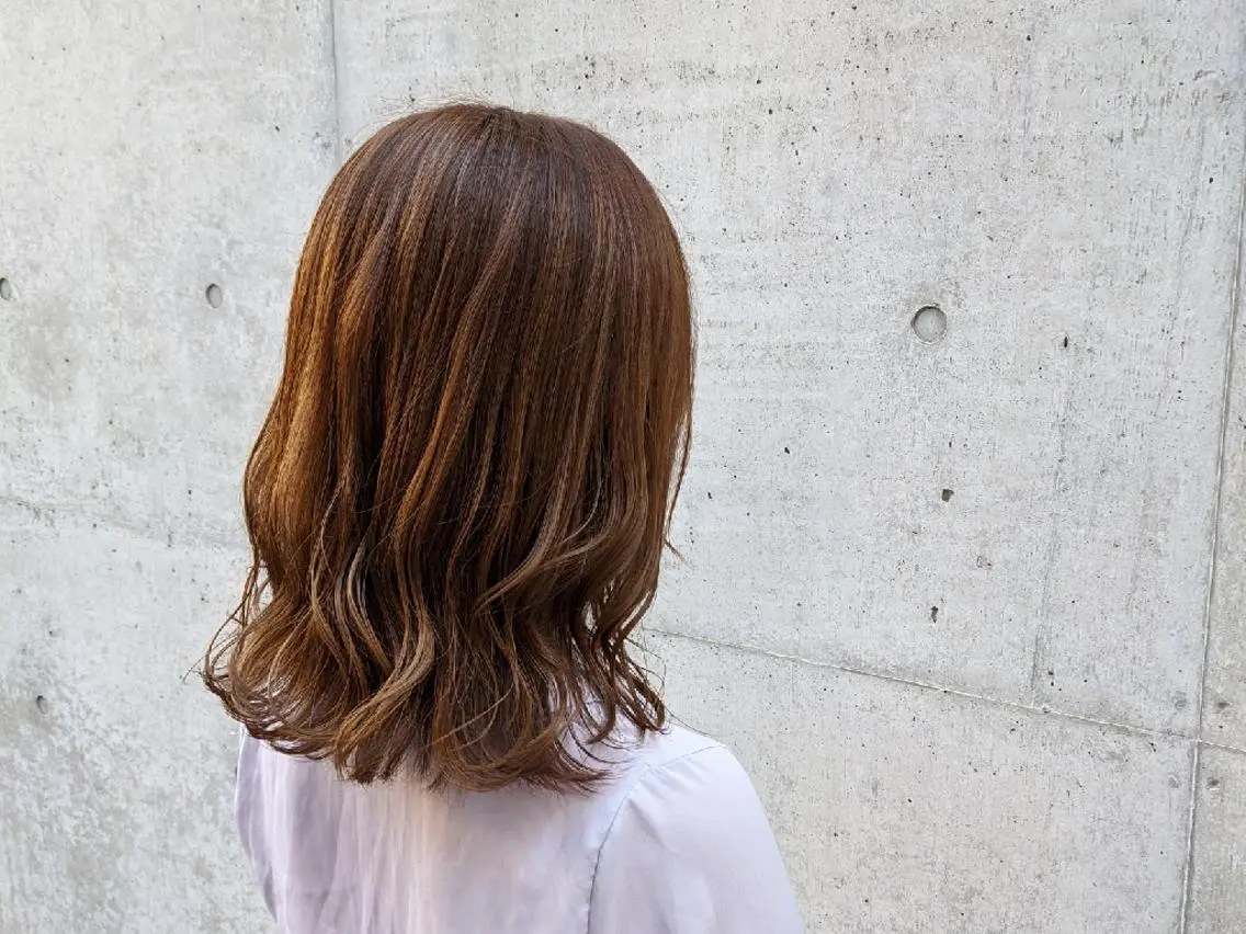 ミディアム 🪞ハイトーン特化 🪞KEISUKEのヘアスタイル