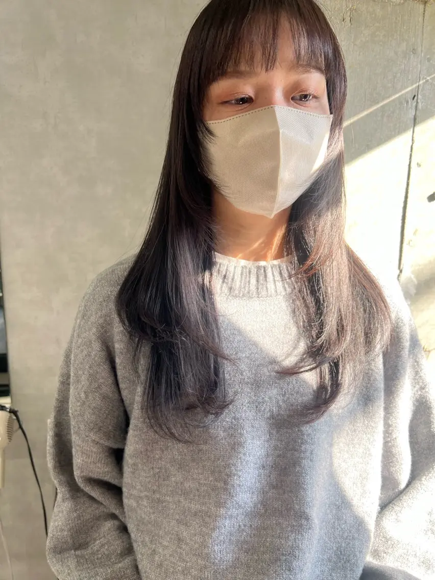 セミロング カット ヘアカラー トリートメント RINA 【Loem】のヘアスタイル