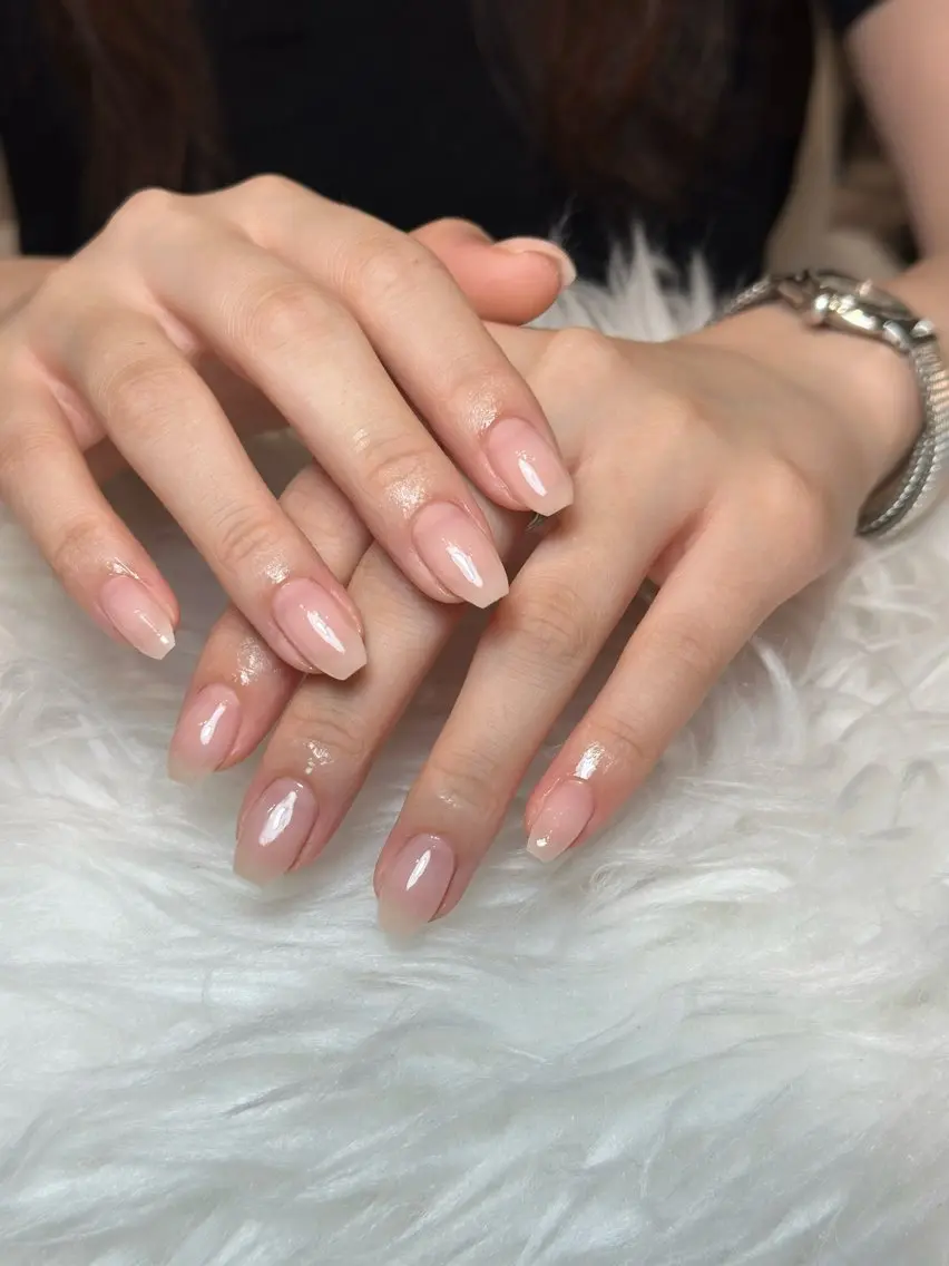 ネイル チークネイル ドット フレンチネイル グラデーション ハート ハンドネイル ハンドケア Eli Muse 新宿ネイルのネイルデザイン