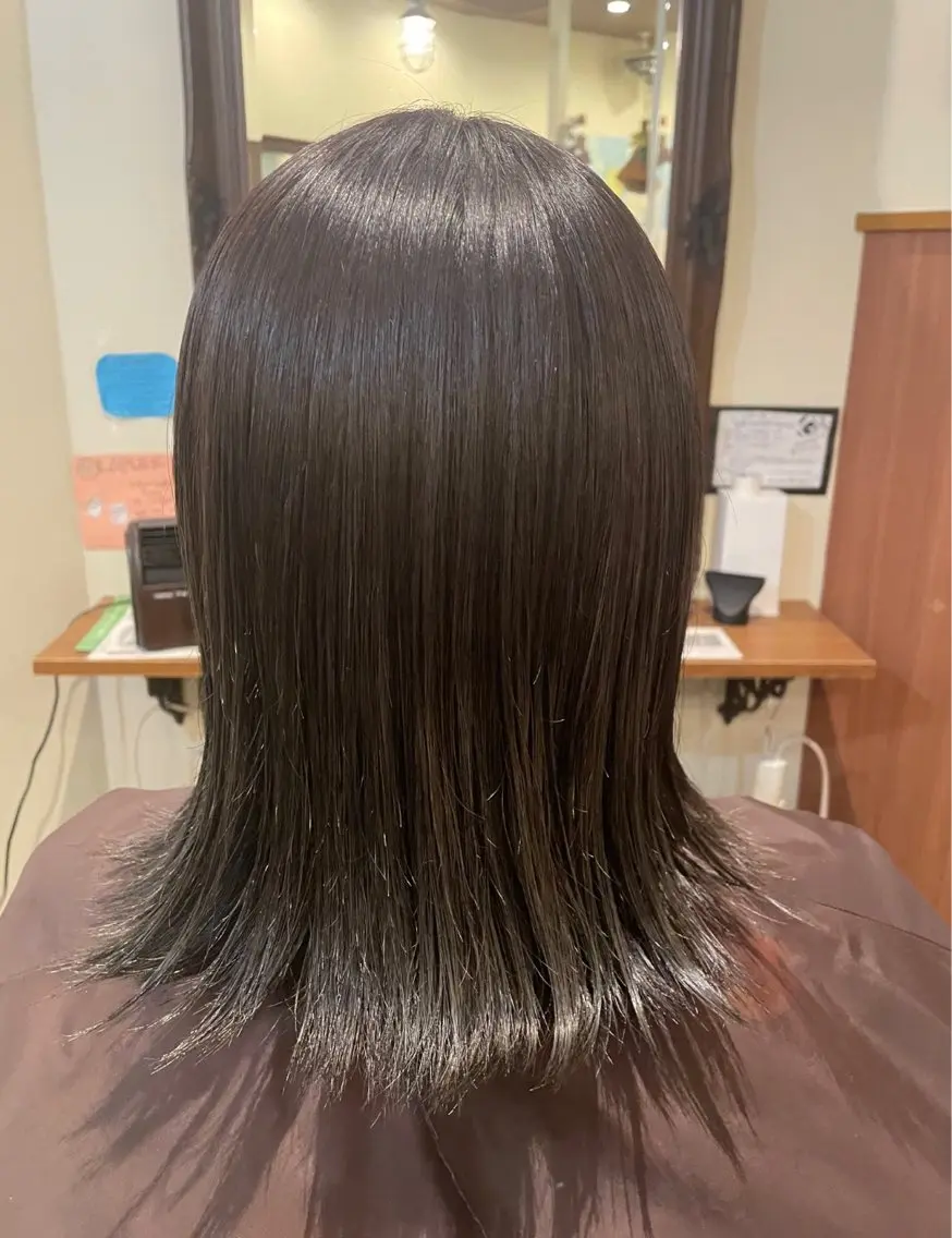 カラー ベージュカラー ブリーチ ユニカバイミリー MISAKI🫧のヘアスタイル