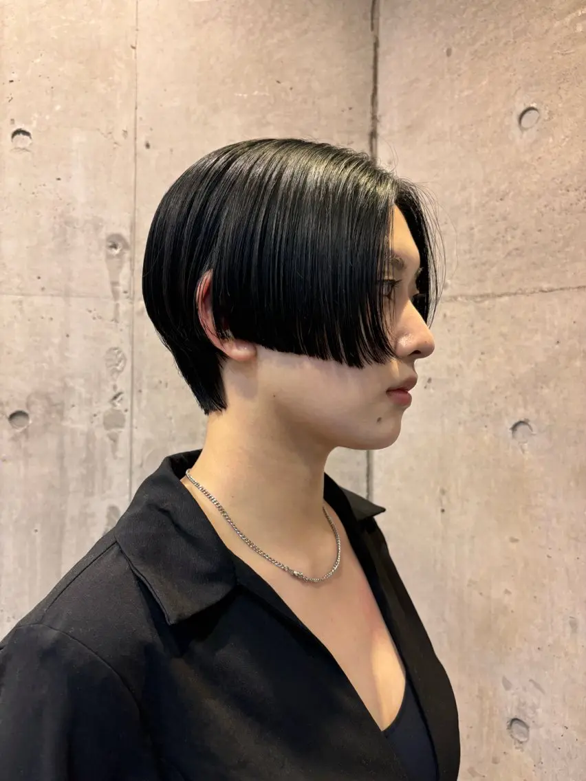 ショート カット ヘアカラー ︎︎ yoshikiのヘアスタイル