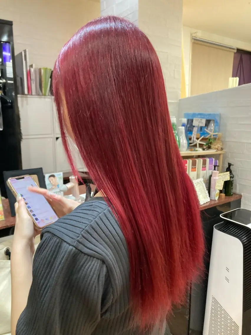 ロング カラー ブリーチ レッドカラー ヘアカラー トリートメント 縮毛矯正/ /関内/あべももこのヘアスタイル