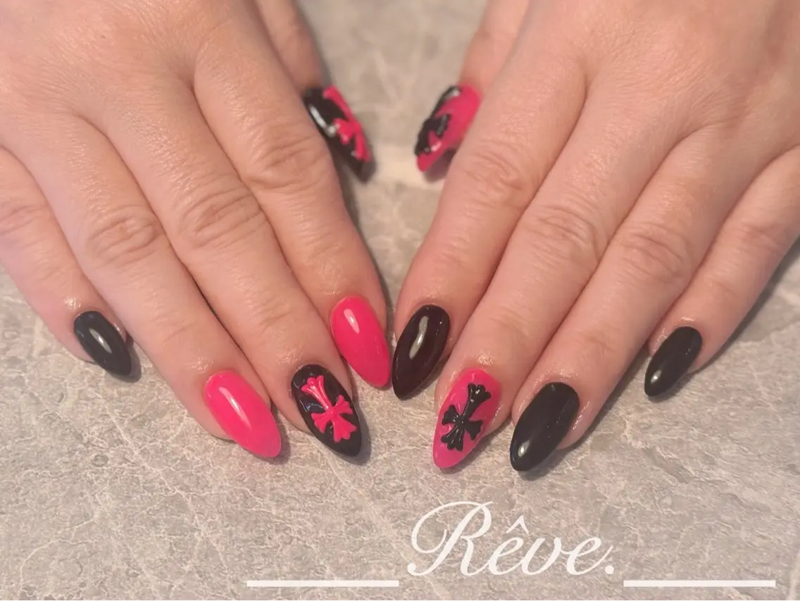 ネイル Reve. 黒澤のネイルデザイン