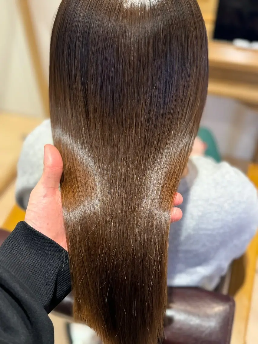 ロング カット ヘアカラー トリートメント 美髪 透明感カラーSotaのヘアスタイル