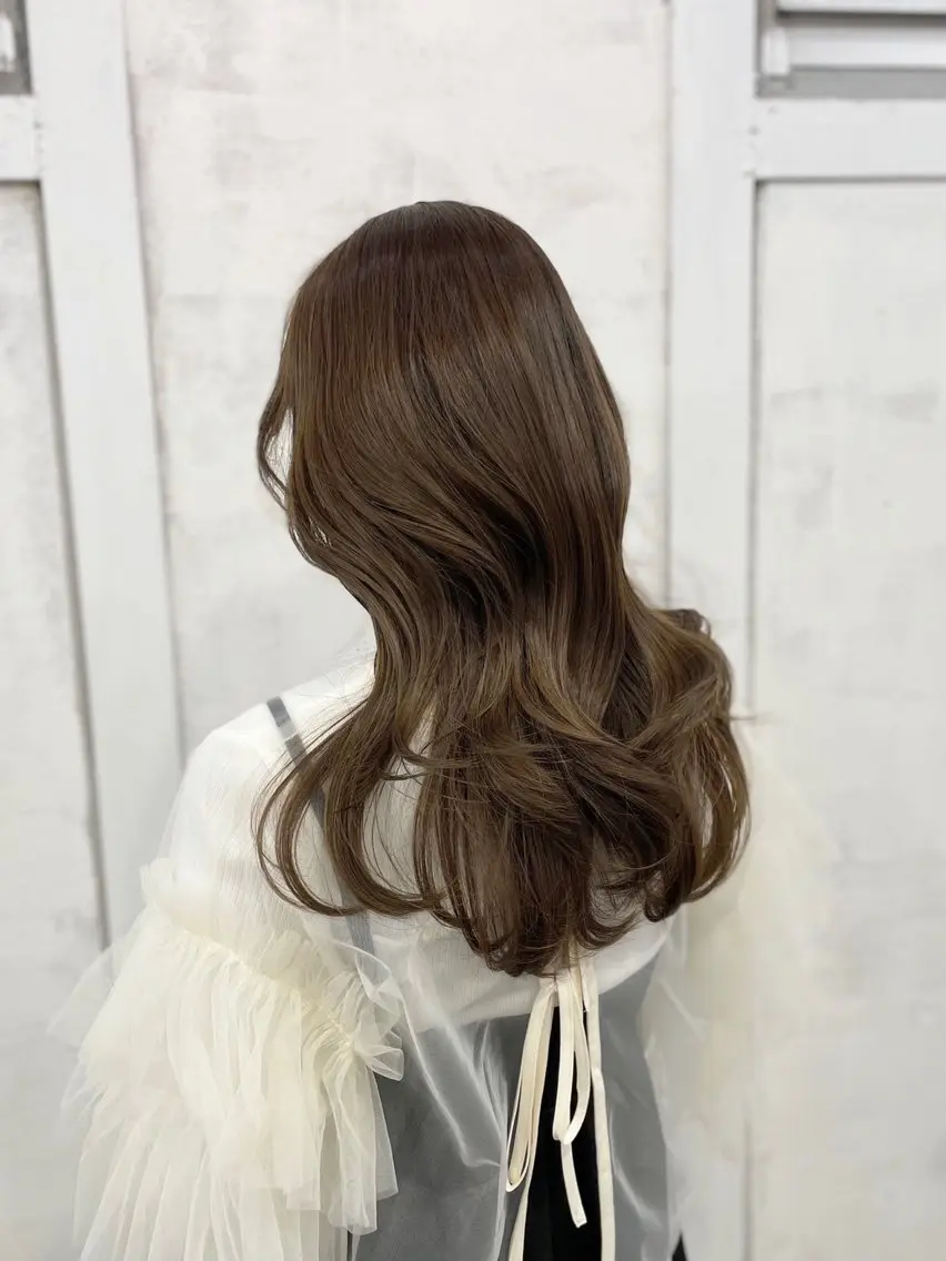 セミロング ケアカラー レイヤーカット 池袋髪質改善 タニグチのヘアスタイル