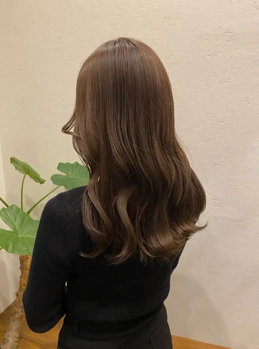 ロング カラー 透明感カラー/ 小顔カット/ミヅキのヘアスタイル