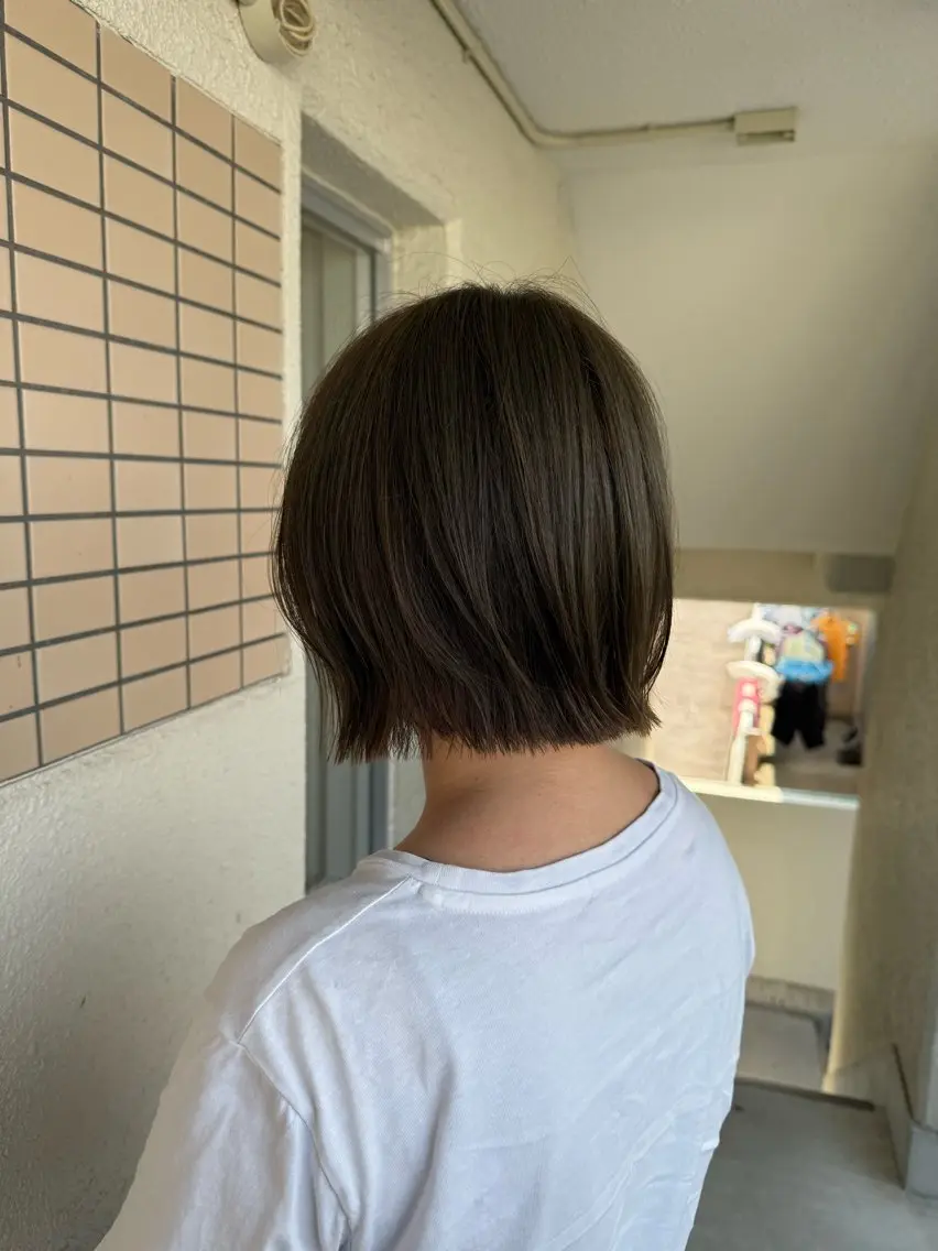 ショート ボブレイヤー ボブ レイヤーカット 大津 寧々のヘアスタイル
