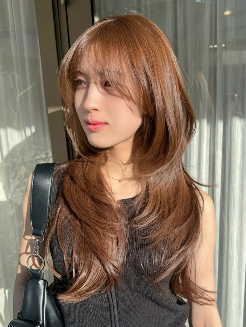 ロング カラー レイヤーカット カット ヘアカラー 韓国ヘア🦢🖤 Sayumiのヘアスタイル
